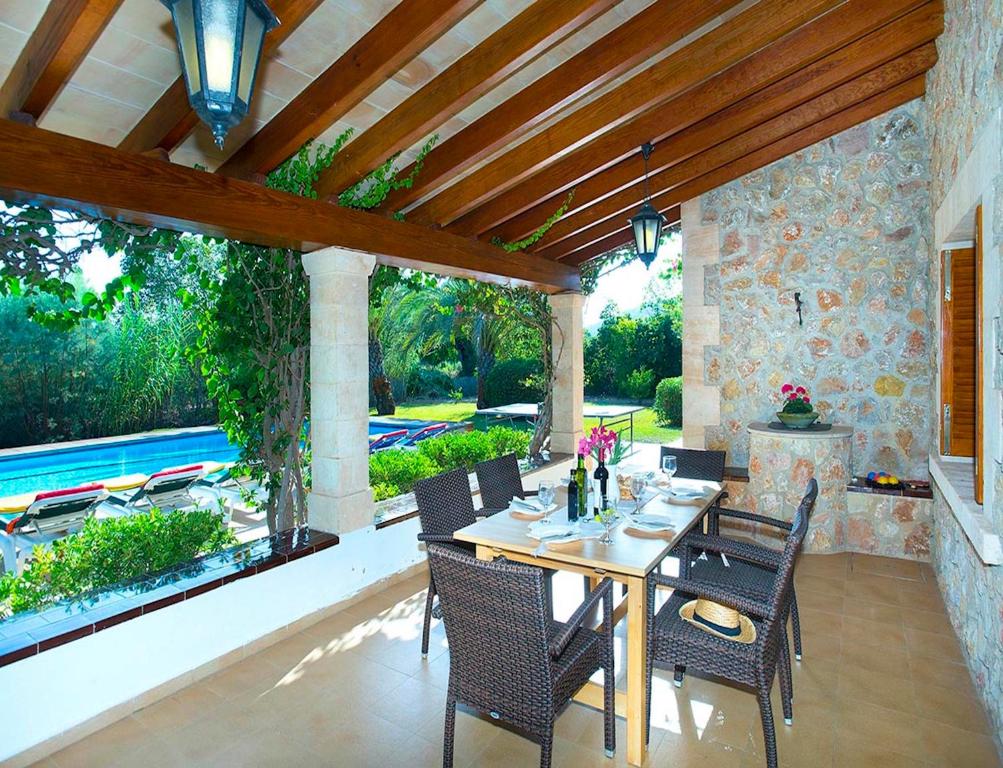 The swimming pool at or close to Villa Tancotes