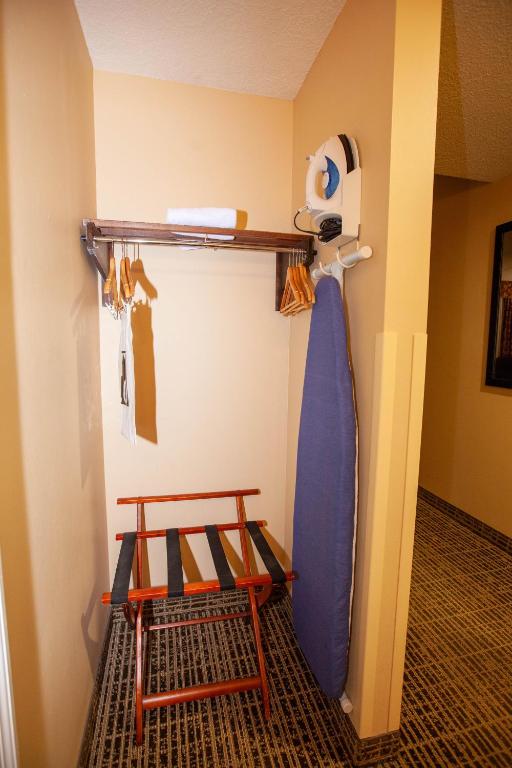 Baymont by Wyndham Knoxville/Cedar Bluff photo