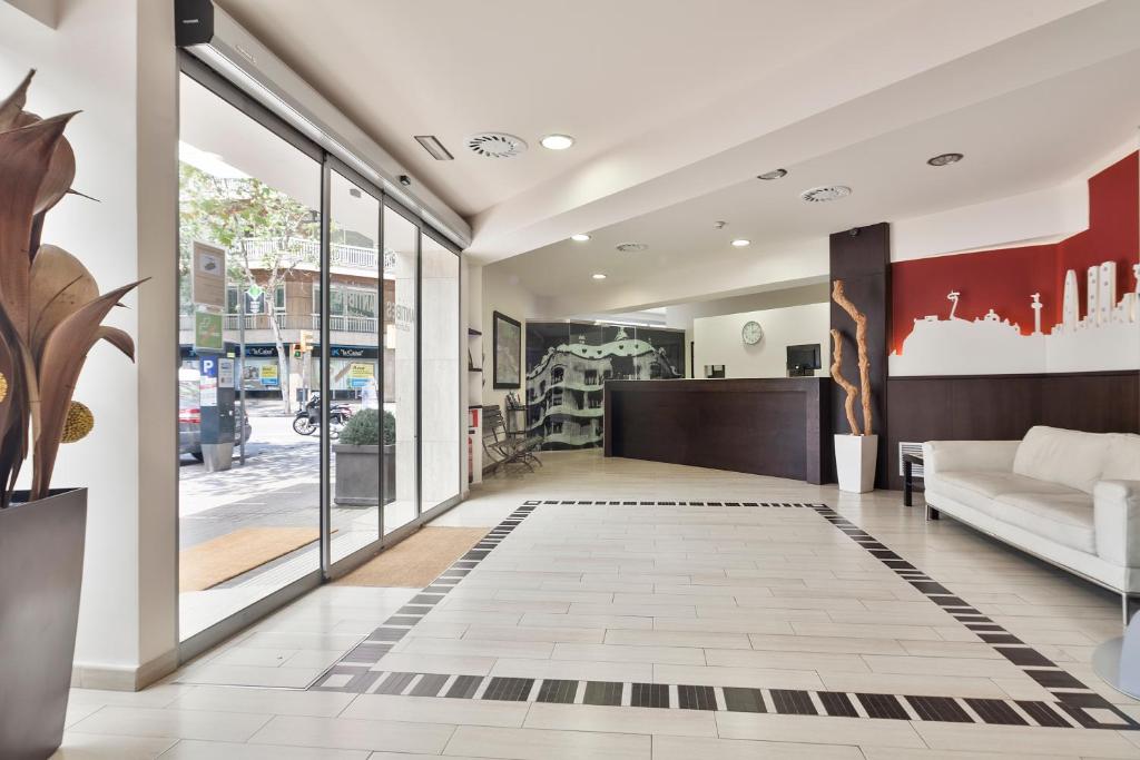 Acta Antibes - Resim 22