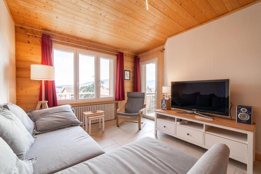 Gallery image of Fauvettes Furnished flat in Annecy