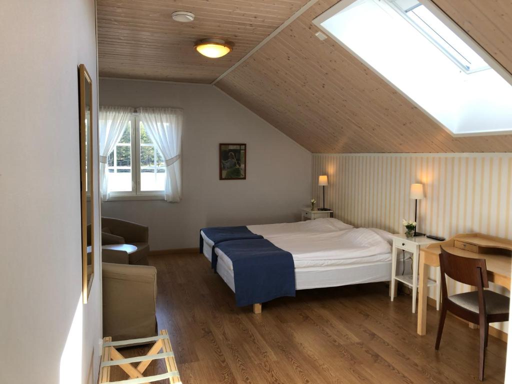 Hotel Stallbacken Nagu - Deluxe Tweepersoonskamer Met 2 Aparte Bedden