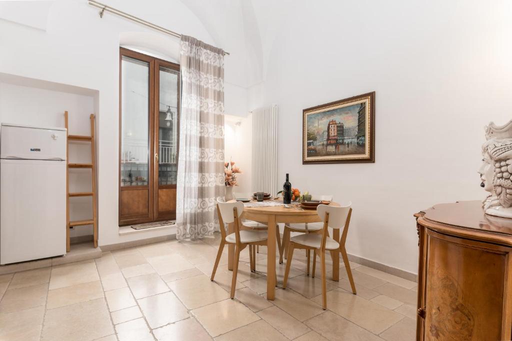 Una cocina o zona de cocina en Le Piccole Case Bianche