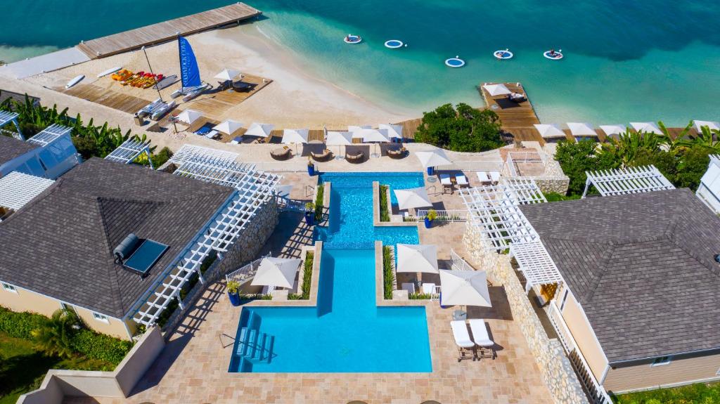 Bazén v ubytování Hammock Cove Antigua - All Inclusive - Adults Only nebo v jeho okolí