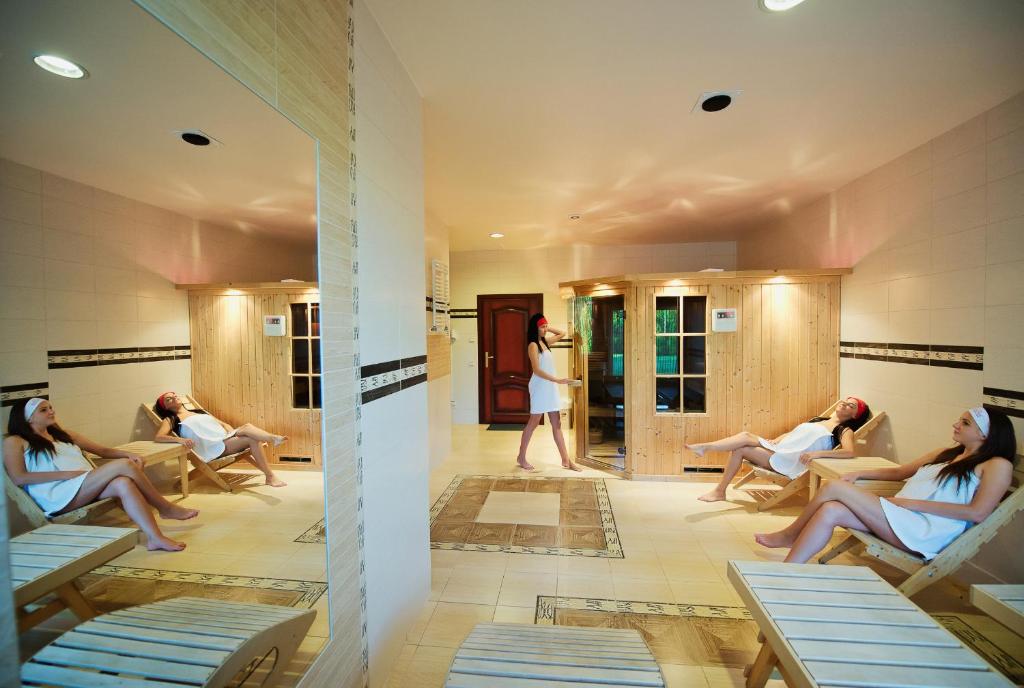 Posedenie v ubytovaní Royal Park Hotel & Spa