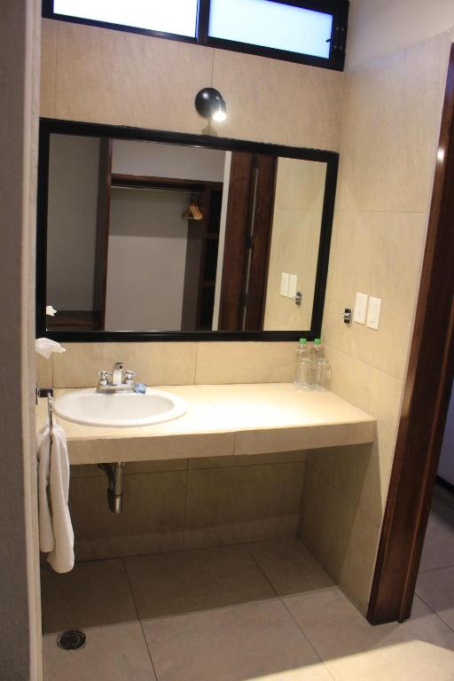 Koupelna v ubytování Hotel Meson del Puente