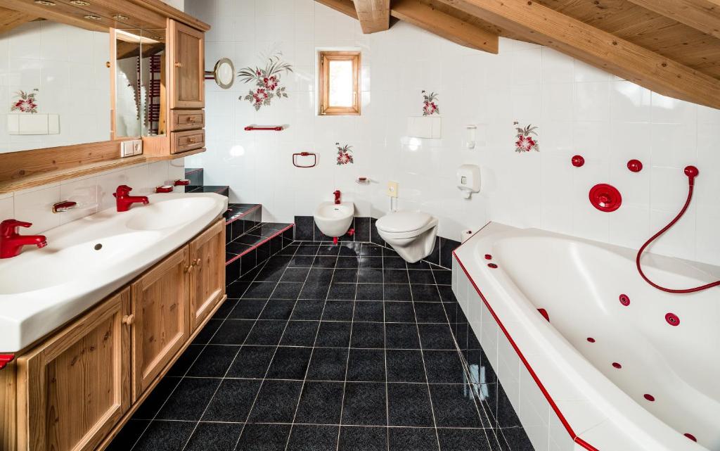 Fotografie z fotogalerie ubytování Suites Hotel Garden v Selva di Val Gardena