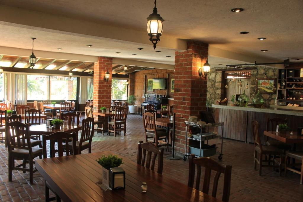 Restaurace v ubytování Hotel Meson del Puente