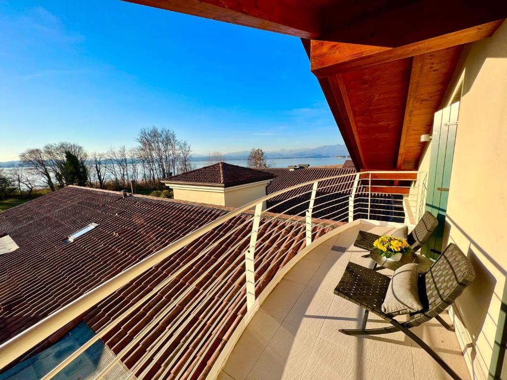 A balcony or terrace at PAGANINI suites and apartments
