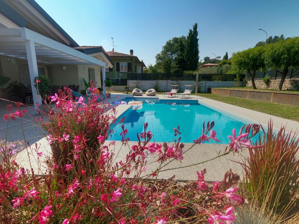 Zdjęcie z galerii obiektu Villa Calla w mieście Soiano del Lago