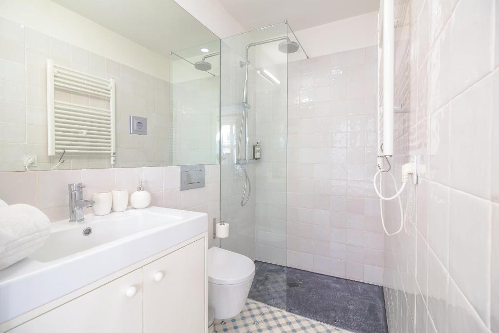 YOUROPO - The Tower - 2