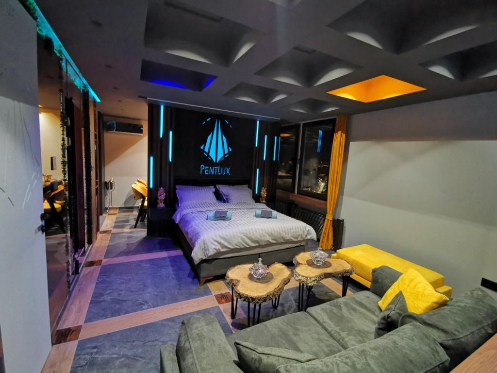 PentLux - SPA Penthouse in the heart of Skopje - One-Bedroom Apartment