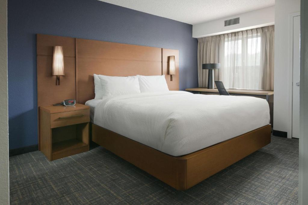 Sonesta ES Suites Fort Worth Fossil Creek - Studiosuite Met Koning