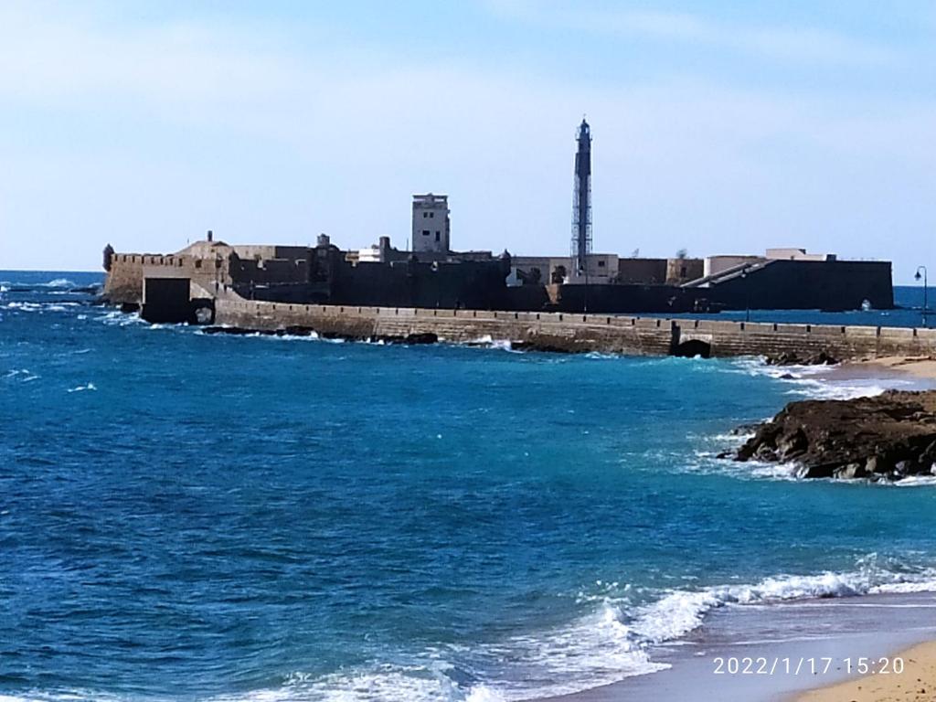 Atico Soleado, Cádiz (updated prices 2026)