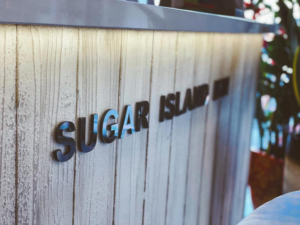 Certifikát, hodnocení, plakát nebo jiný dokument vystavený v ubytování Sugar Island Inn