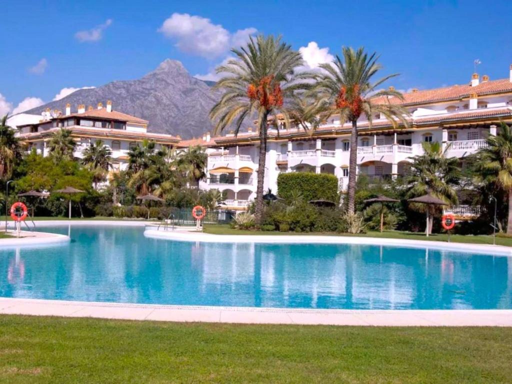 Tranquil Holiday Home in Marbella near Rio Verde Beach ...