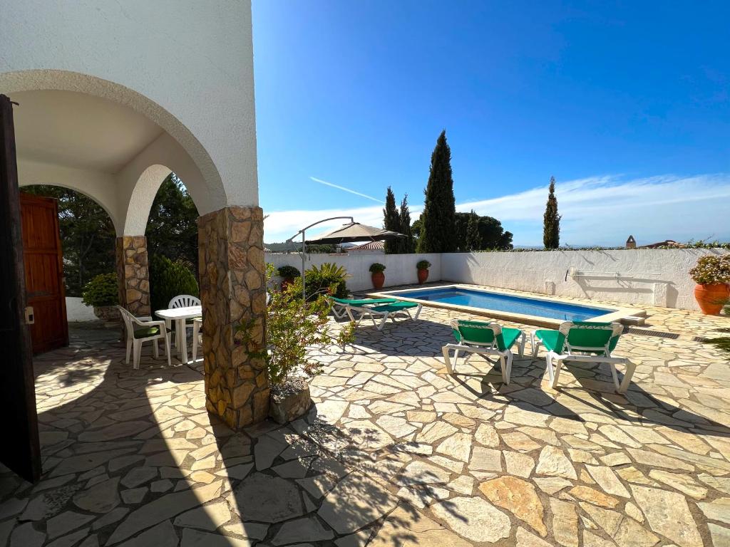 PARAISO, Piscina Privada, Free Aire Acondicionado, L Escala ...