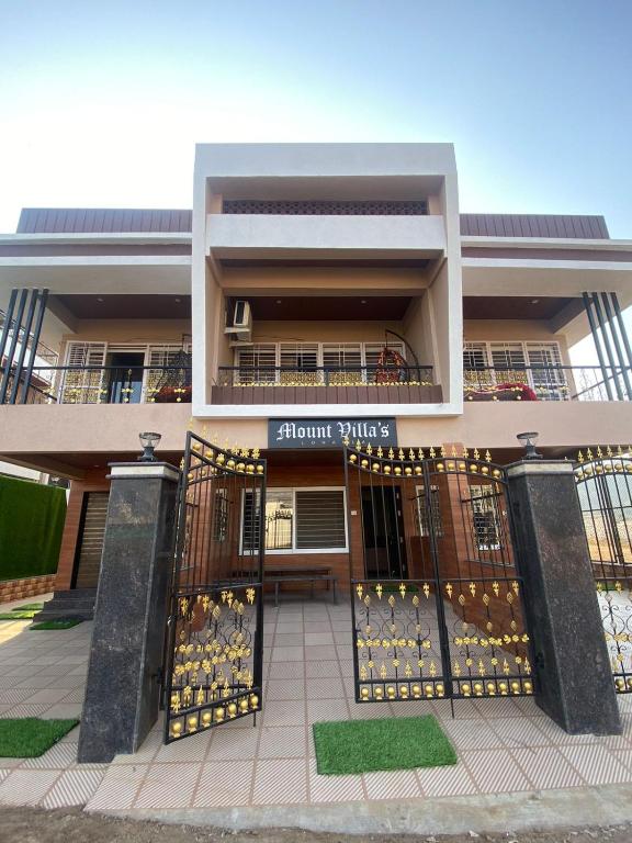 Mount Bungalows- 3 BHK-PVT POOL-LUXURY-SCENIC - отзывы и видео