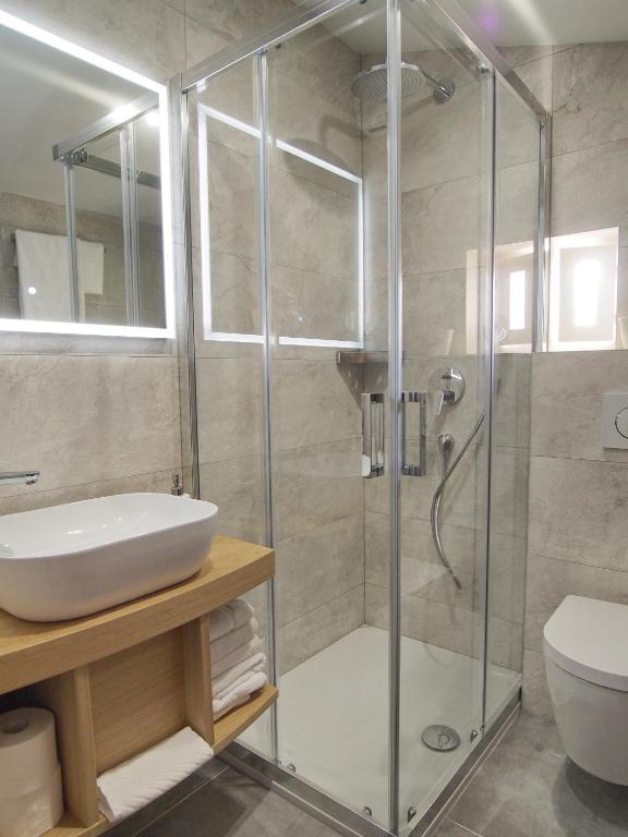 Koupelna v ubytování Apartment & Rooms Ivušić