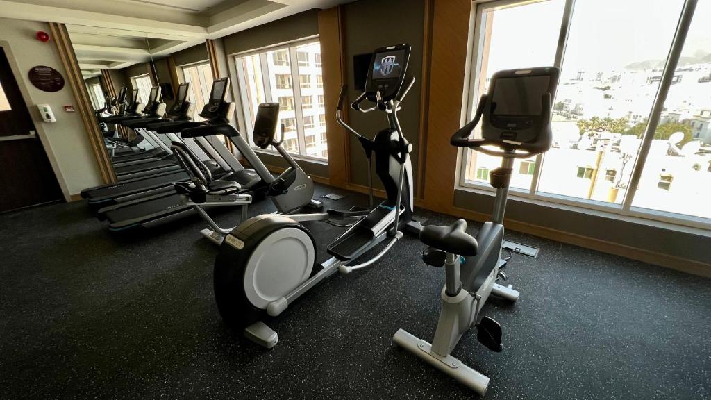 Fitness centrum a/nebo fitness zařízení v ubytování Citadines Al Ghubrah Muscat