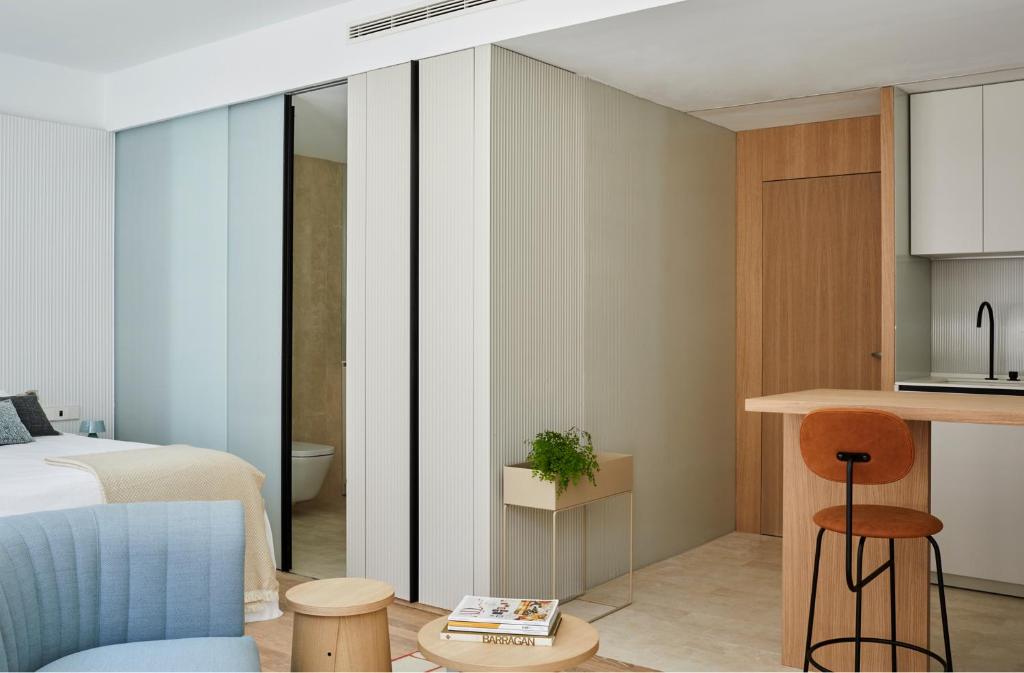 60 Balconies Iconic - 8