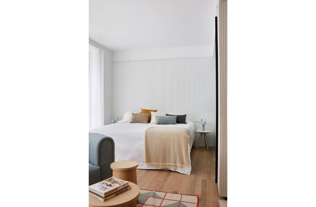 60 Balconies Iconic - 9