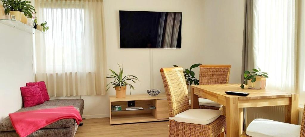 Televisi dan/atau pusat hiburan di Ferienwohnung in Radeberg bei Dresden