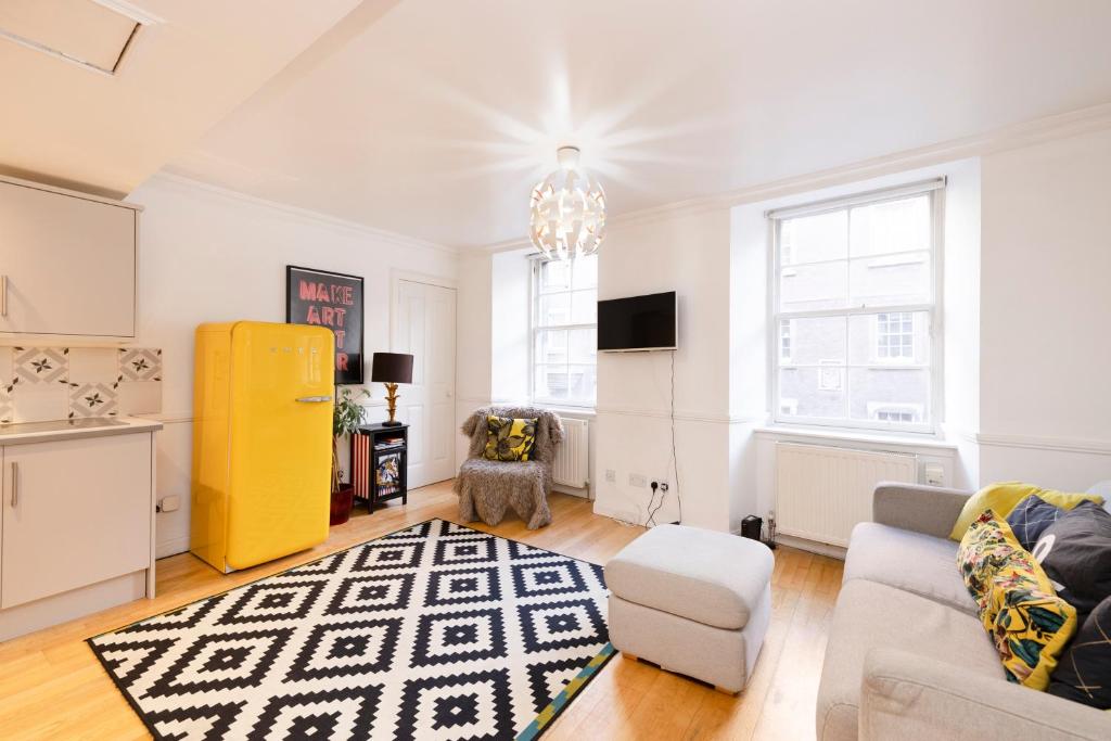 JOIVY Castle Hideaway - Apartment