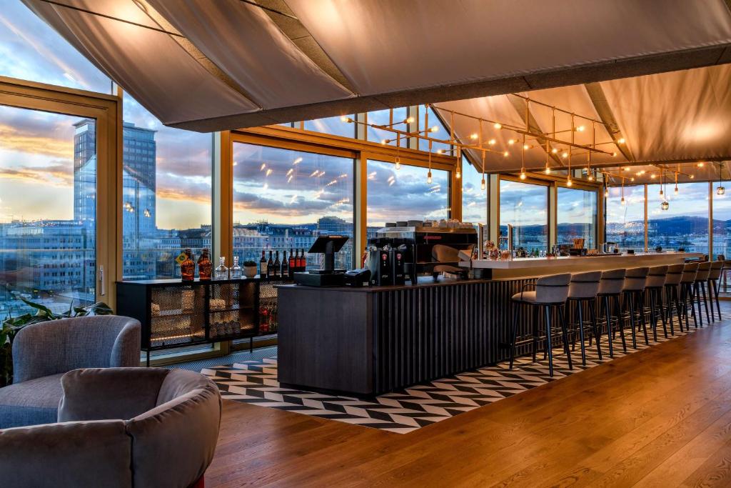 Radisson RED Hotel, Vienna - Resim 39