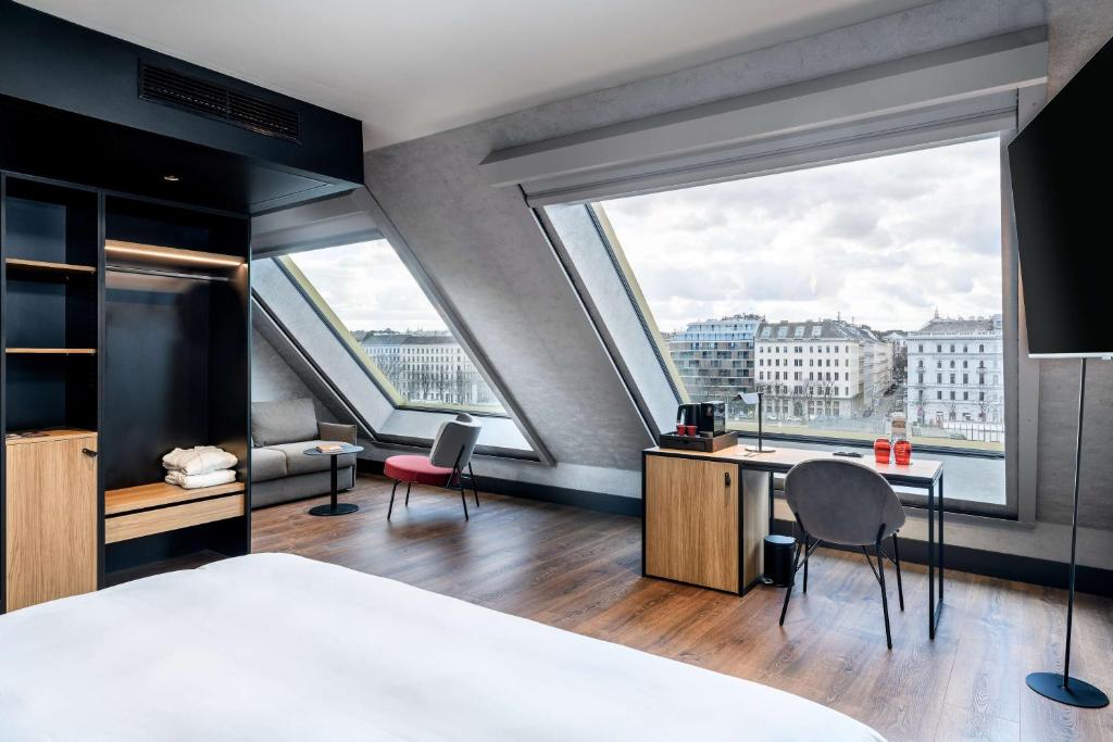 Radisson RED Hotel, Vienna - Resim 20