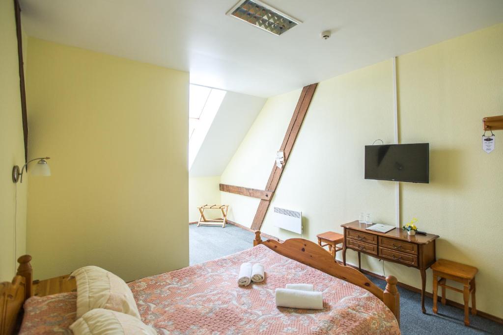 Jaunmoku Palace Complex Hotel - Economy Double Room M4