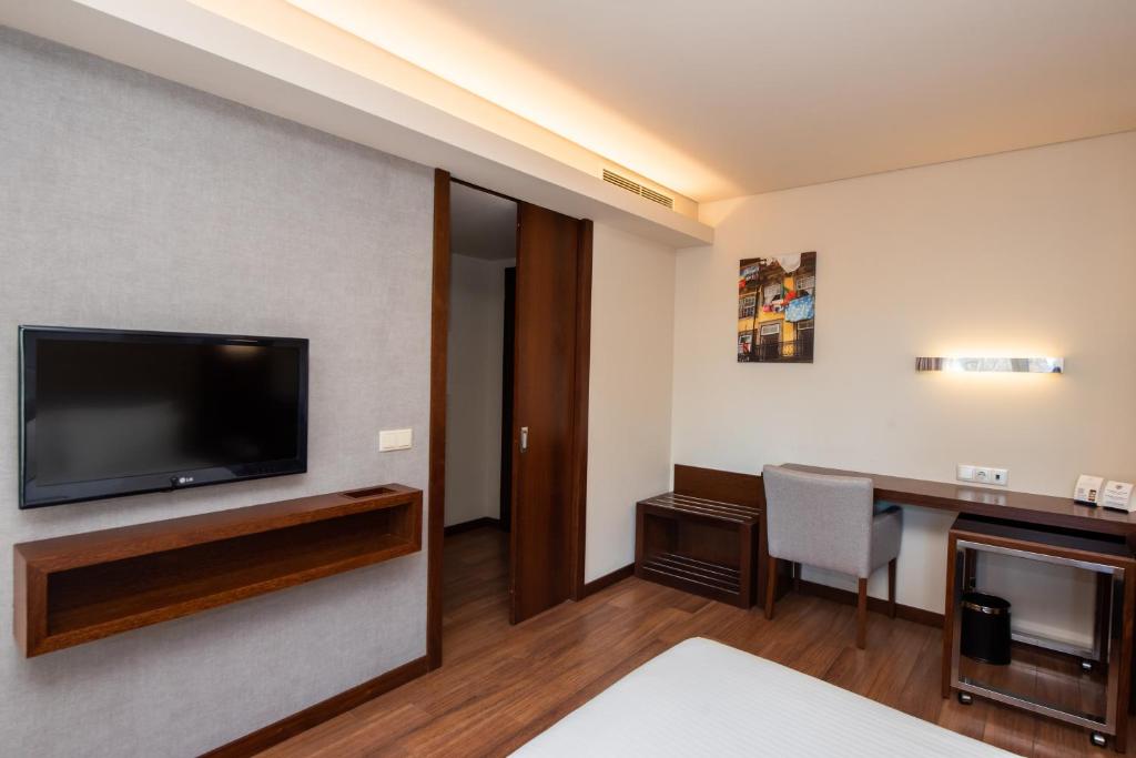 Eurostars Oporto - Habitación Doble O Gemela Con Balcón
