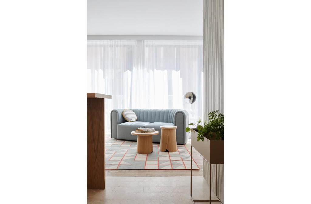 60 Balconies Iconic - 11