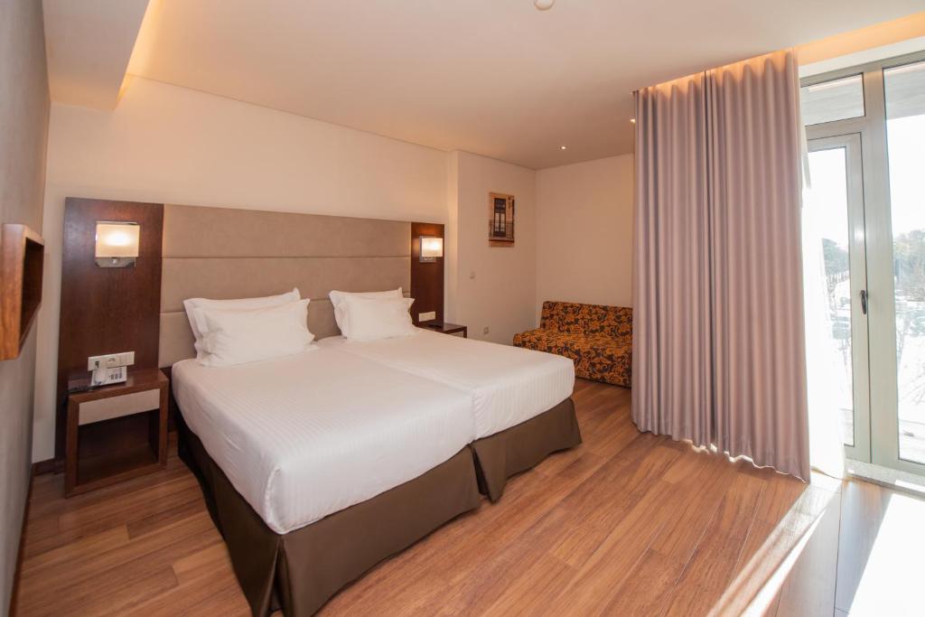 Eurostars Oporto - Habitación Gemela Con Cama Extra