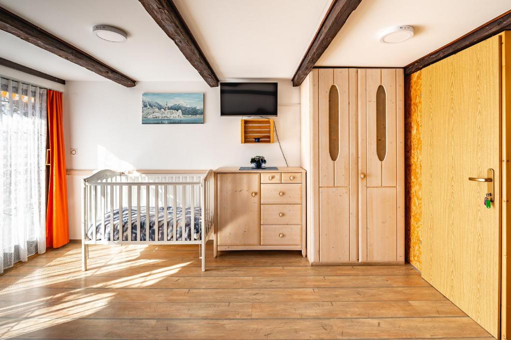 Slovenian Traditional Guest House - Suite