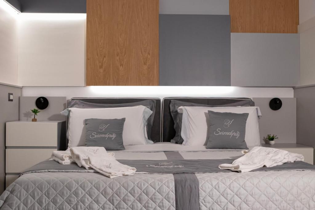 Postel nebo postele na pokoji v ubytování Serendipity B&B