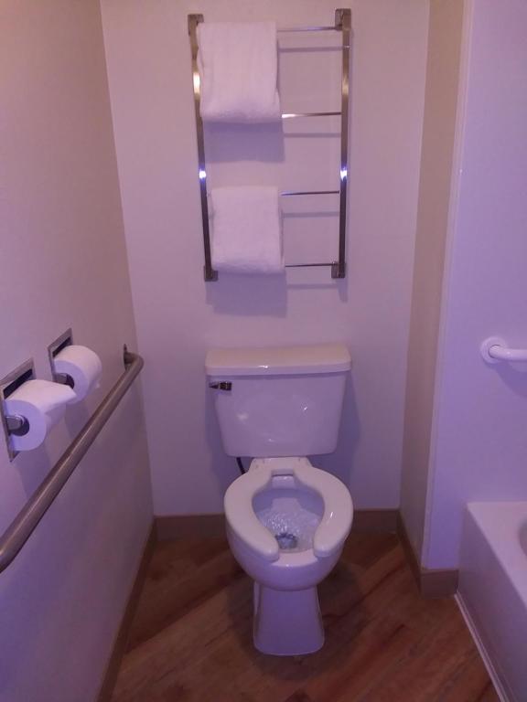 Travelodge by Wyndham Columbus State University - Chambre Double De Luxe Avec 2 Lits Doubles