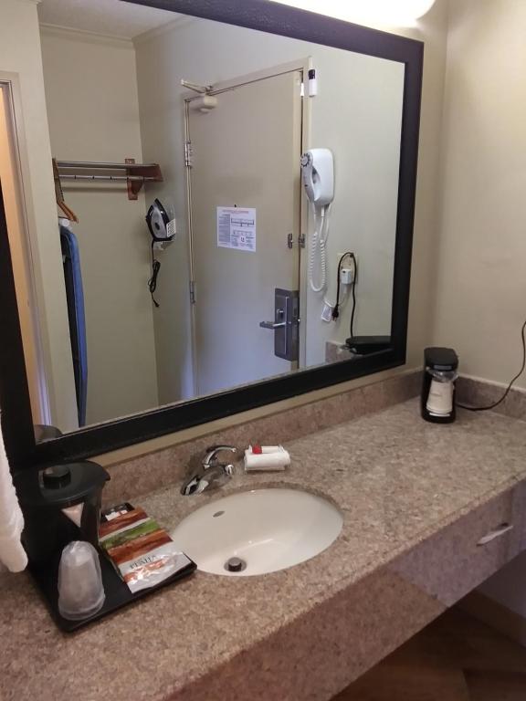 Travelodge by Wyndham Columbus State University - Chambre Double Avec 2 Lits Doubles