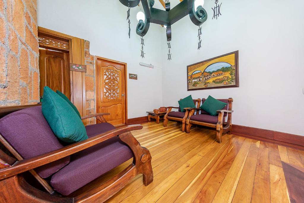 Posezení v ubytování Ayenda Llanogrande Inn