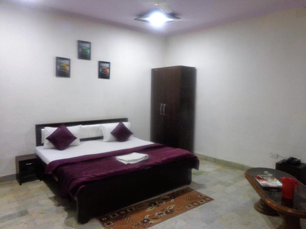 Hotel Maharana Palace - Deluxe Double Room