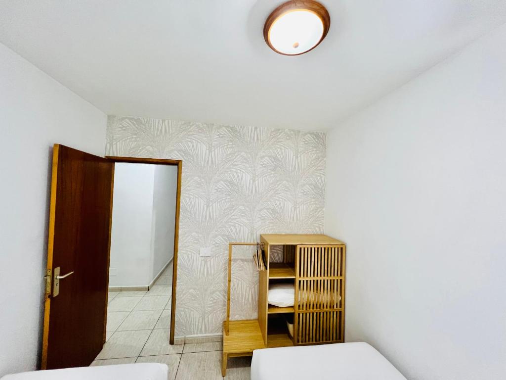 A bathroom at Apartamentos Frontera