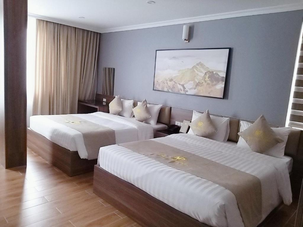Minh Phát Hotel - 国王室有两张国王床