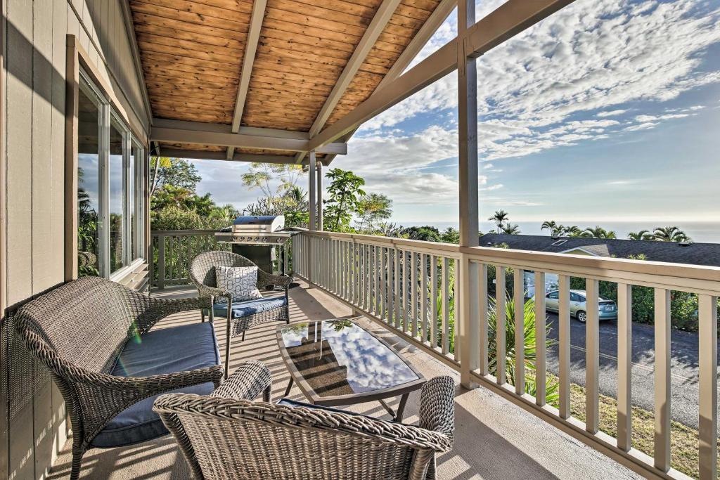 Gambar di galeri bagi Hilltop Home with Ocean View in Kailua-Kona! di Kailua-Kona