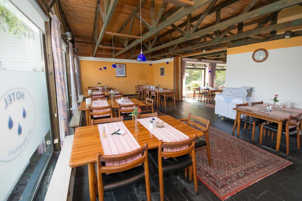 Restaurace v ubytování Hotel am Wasserturm