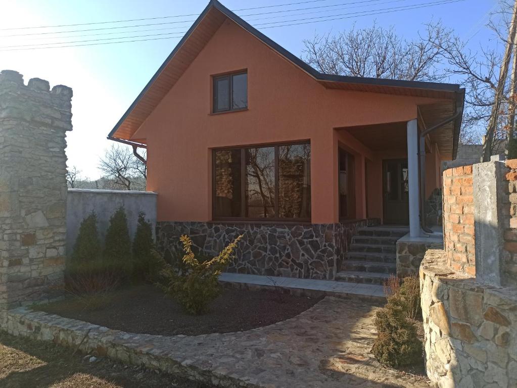 Budova, kde se vila nachází