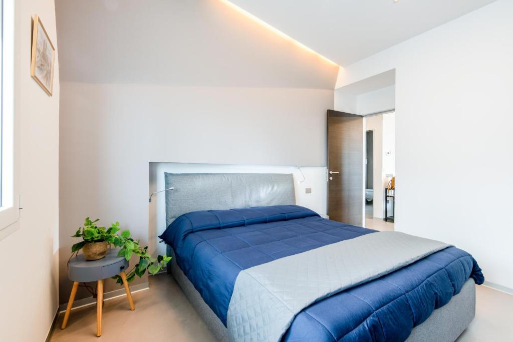 Posteľ alebo postele v izbe v ubytovaní Rimini Marina Centro Station Apartment