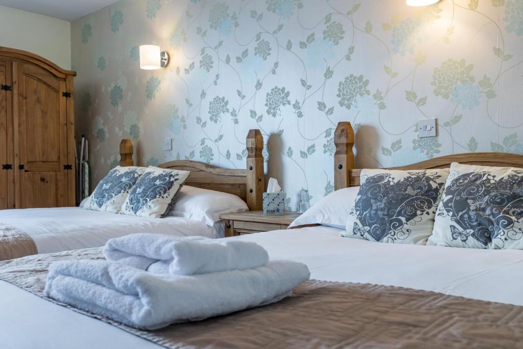 The Littleton Arms - 