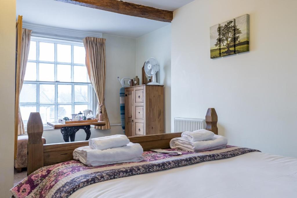 The Littleton Arms - 