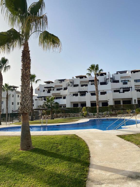 The swimming pool at or close to Vera Ciao