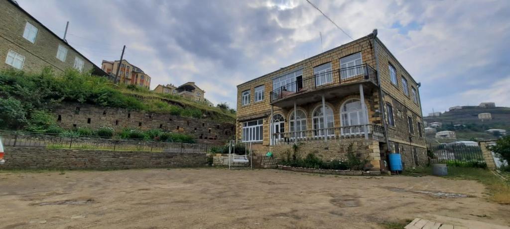 На развилке - отзывы и видео