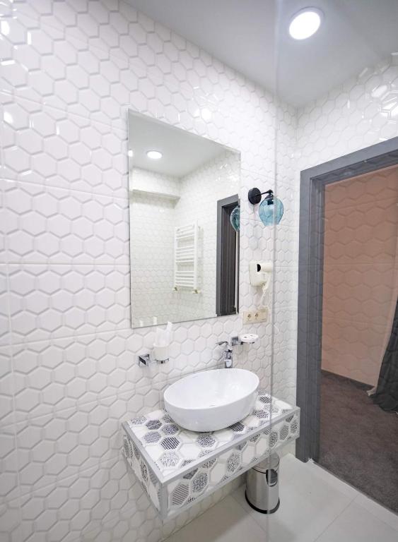 Koupelna v ubytování Betlemi Hotel